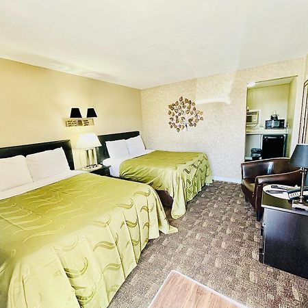 Sage N Sand Motel Moses Lake Εξωτερικό φωτογραφία