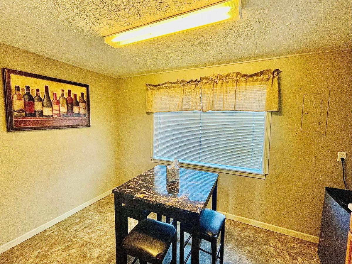 Sage N Sand Motel Moses Lake Εξωτερικό φωτογραφία