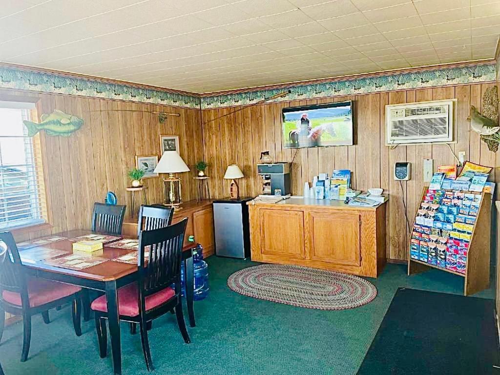 Sage N Sand Motel Moses Lake Εξωτερικό φωτογραφία