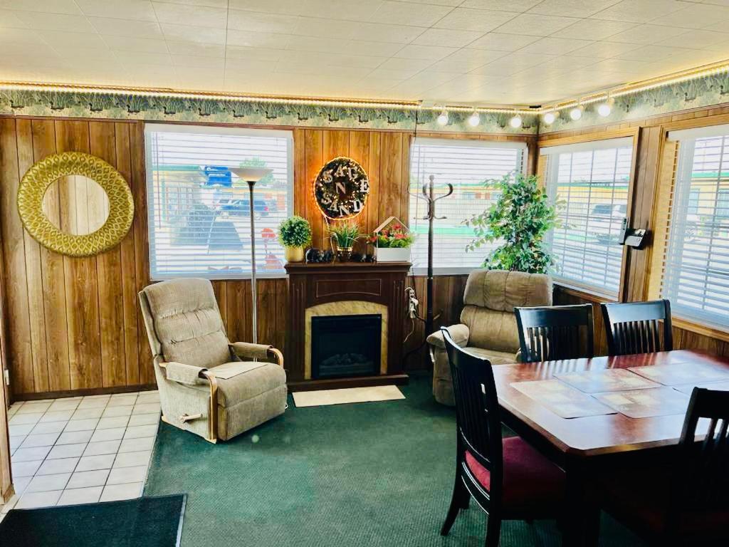 Sage N Sand Motel Moses Lake Εξωτερικό φωτογραφία