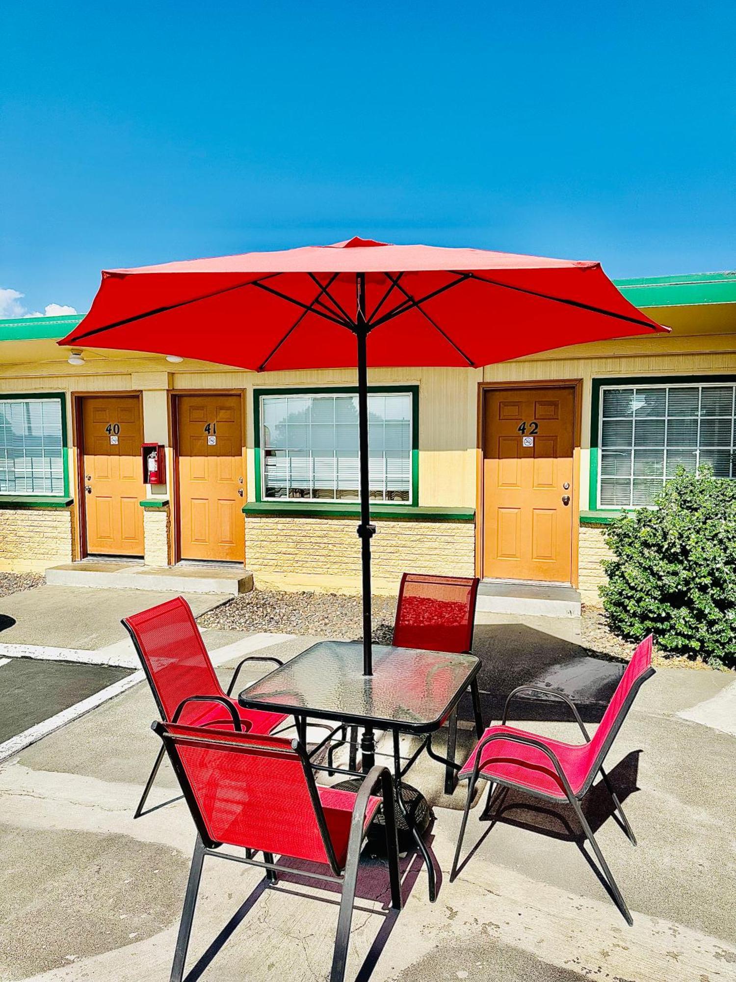 Sage N Sand Motel Moses Lake Εξωτερικό φωτογραφία