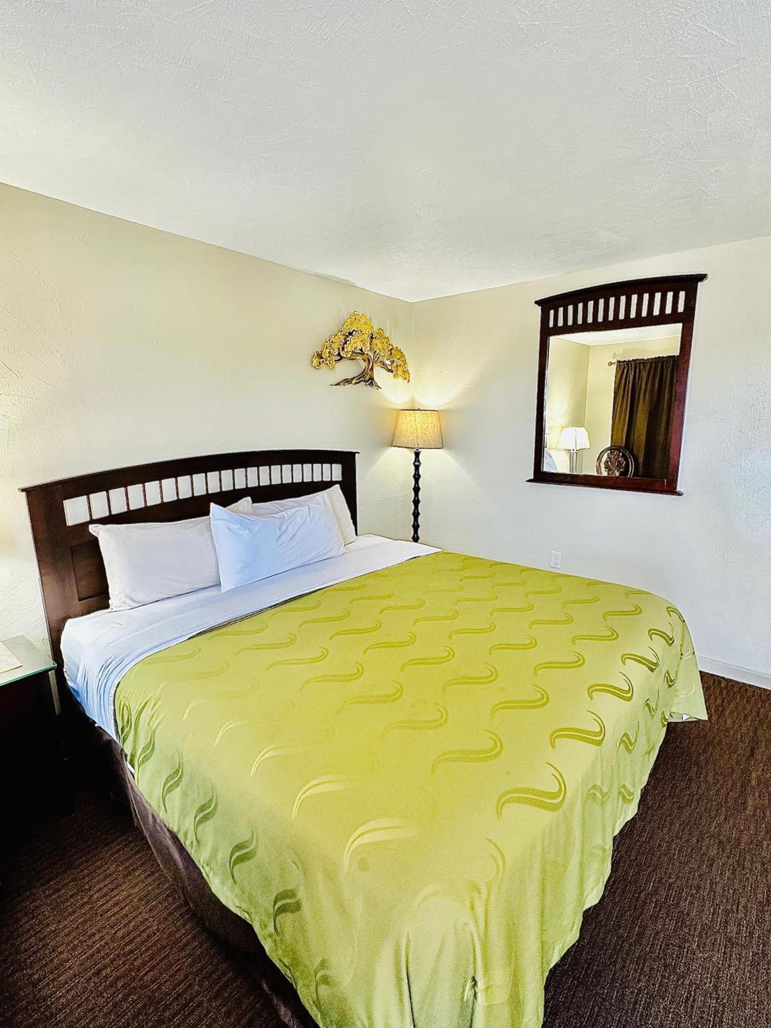 Sage N Sand Motel Moses Lake Εξωτερικό φωτογραφία